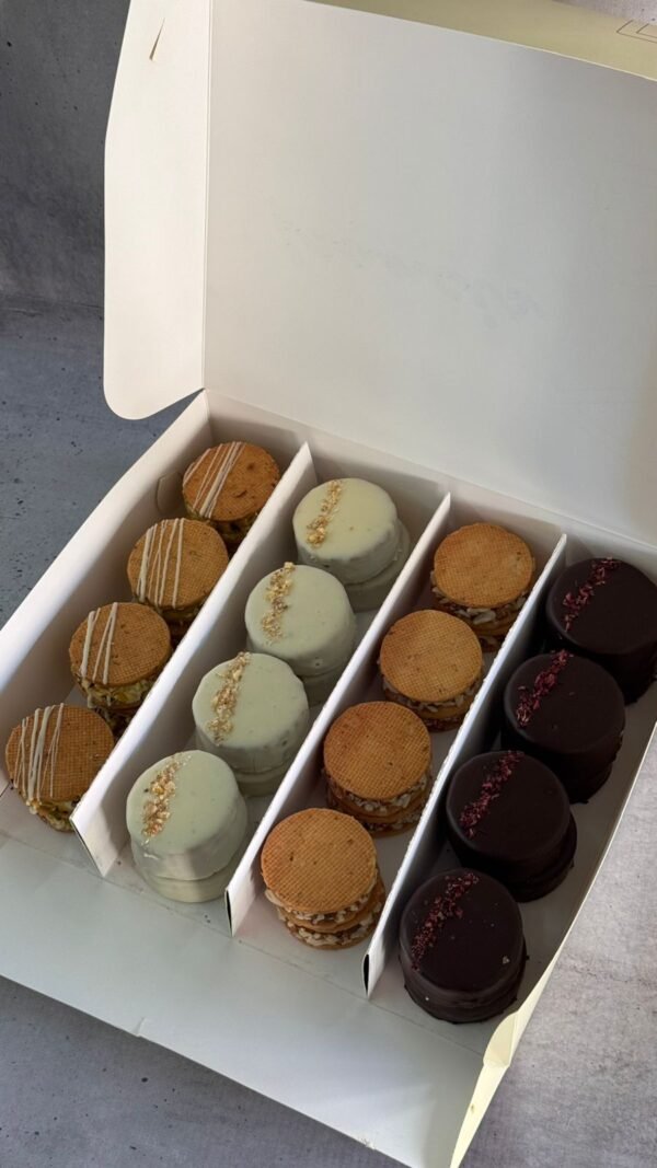 Box Alfajores x16