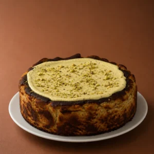 Torta vasca de pistachos Francis en vista lateral